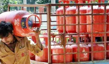 મોદી સરકારના અચ્છે દિન ? ગેસ સિલિન્ડરના ભાવમાં તોતિંગ વધારો : કોમર્શિયલમાં 95 અને ઘરેલુમાં 25 વધ્યા