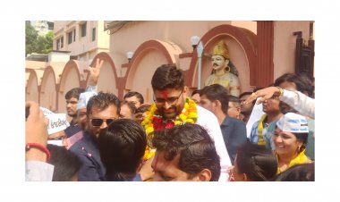 ગોપાલ ઇટાલિયાએ સ્વામી નારાયણ મંદિરે દર્શન કરી જીત નો હુંકાર કર્યો