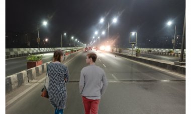 વહેલી સવારે મંદિર જતાં સંજનાએ સાગરને કહ્યું, "........તો પછી હું તમારી ઋણી રહીશ "