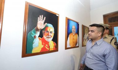 જેલ ના કેદી ઓએ બનાવેલા 130 ચિત્ર પ્રદર્શન શરુ થયા ના 2કલાક મા જ વેચાય ગયા