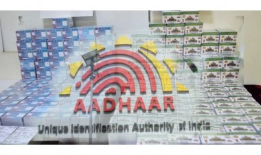 સુરતમાં નકલી આધાર, પેન કાર્ડ બનાવવાનું ષડયંત્ર ઝડપાયું :  બે શખ્સની ધરપકડ