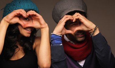 બુદ્ધિશાળી સ્ત્રી મિત્ર કે પ્રેમિકા તરીકે ચાલશે પરંતુ પત્ની તરીકે નહીં ચાલે!!