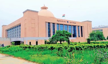 ખાનગી યુનિવર્સિટી એ સ્થાપના ના બે વર્ષમાં NAAC માન્યતા મેળવવી પડશે