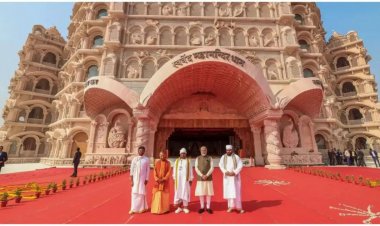 સૌથી મોટા યોગ કેન્દ્ર સ્વરવેદ મંદિરનું PM મોદીએ કર્યુ ઉદ્ધાટન.