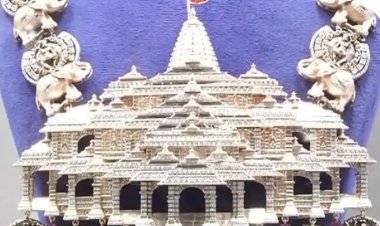 સુરતમાં રામ મંદિરની થીમ પર બન્યો ભવ્ય નેકલેસ
