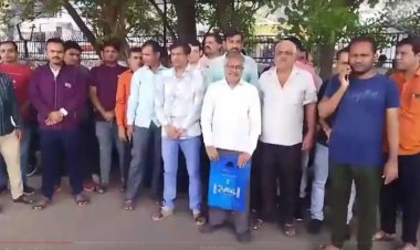 ડાયમંડ બુર્સના ચેરમેન વલ્લભ લખાણીની એક કંપનીને તાળા, 70 રત્નકલાકાર રસ્તા પર