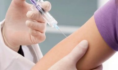 Cervical Cancer Vaccine: સર્વાઈકલ કેન્સરની વેક્સિન કઈ ઉંમરમાં લેવાનો છે સૌથી વધારે ફાયદો? કેટલી છે અસરકારક.
