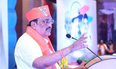 દેશમાં મોદી વેવ છતાં ગુજરાતમાં લોકસભાના ભાજપ ઉમેદવારોની પીછે હઠ કેમ ? જીત માટે આત્મ વિશ્વાસનો અભાવ કે પછી આંતરિક રાજકારણ જવાબદાર ?